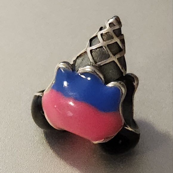 Enamel Mickey Mouse Ice-cream cone sterling silver charm - Picture 2 of 4